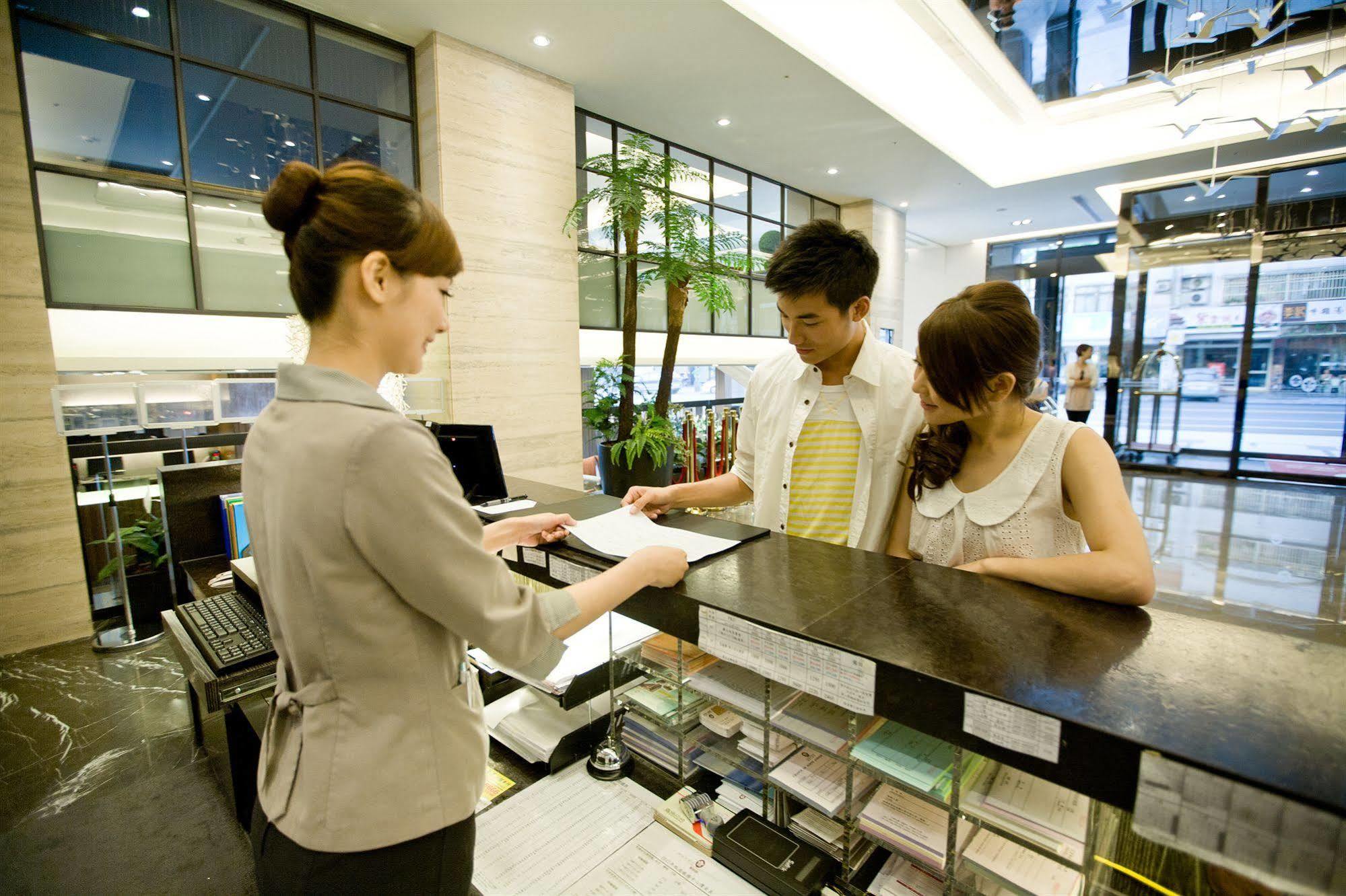 Lakeshore Hotel Hualien Exterior photo